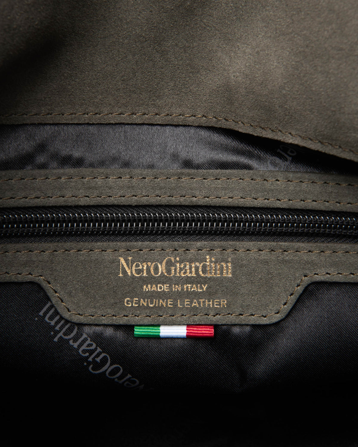 Borsa in camoscio NeroGiardini