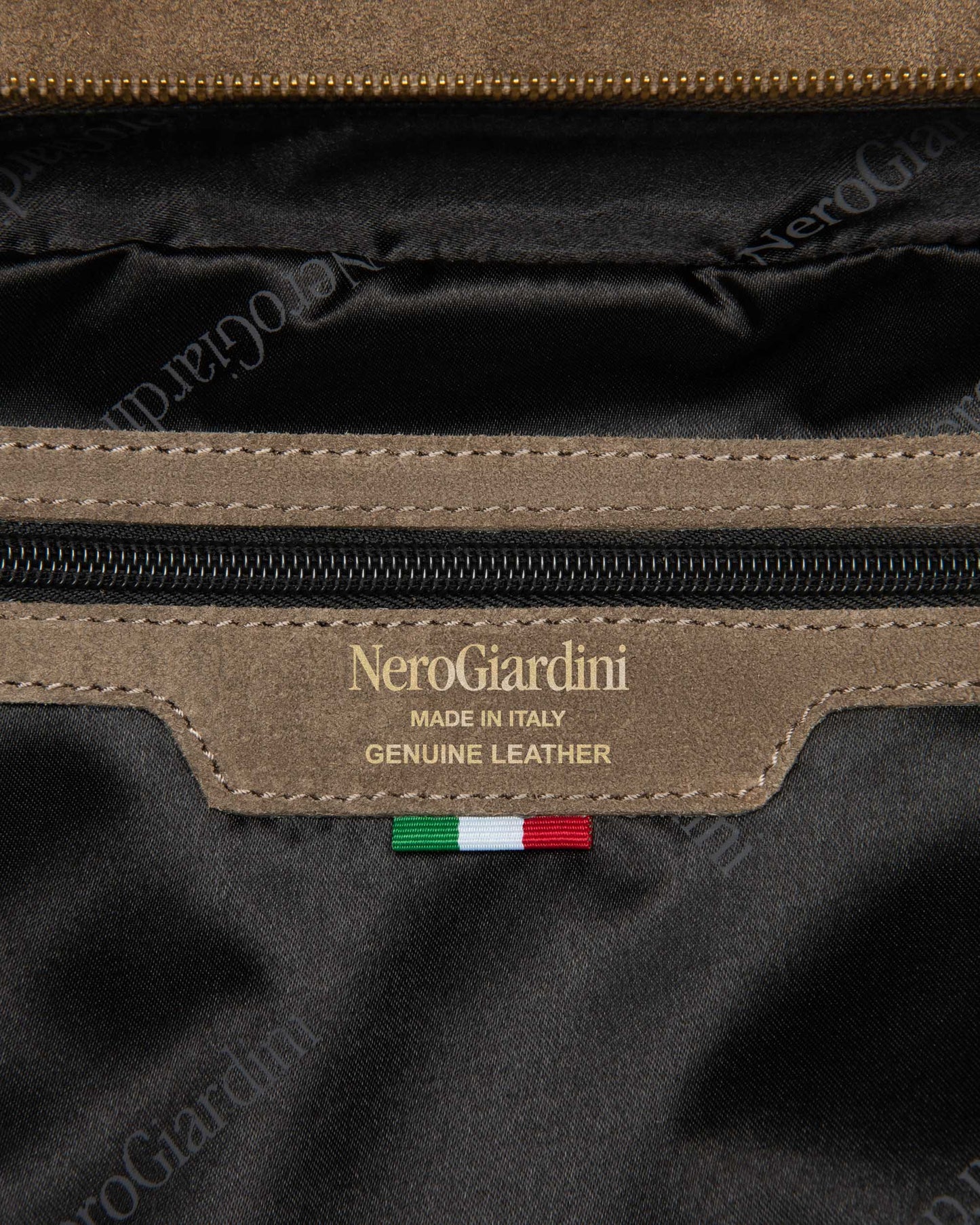 Borsa a mano in camoscio Taupe NeroGiardini