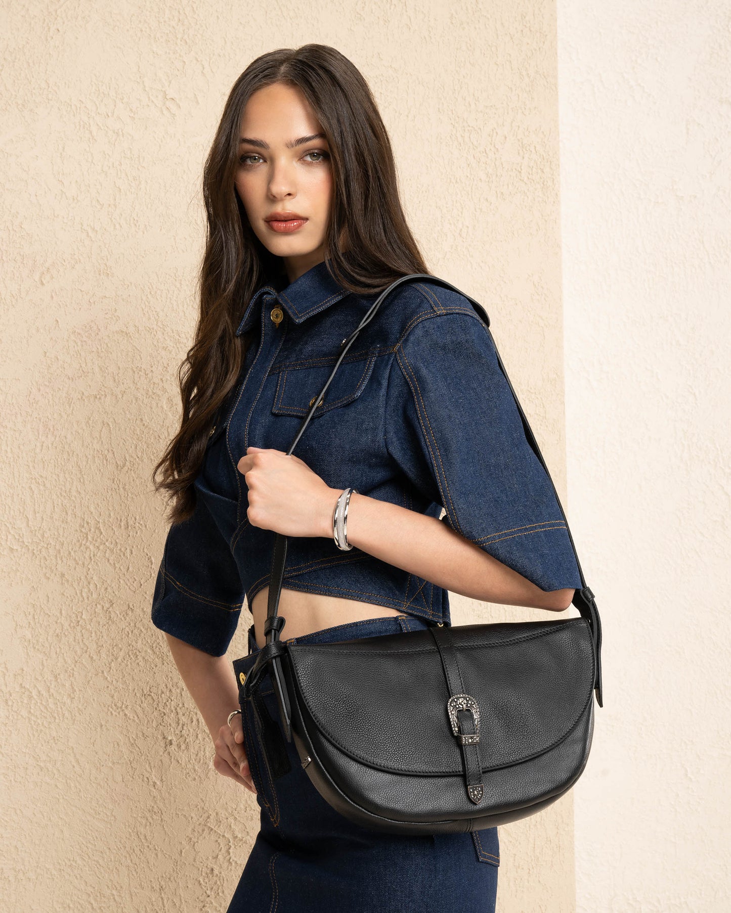 Borsa Nera a tracolla in pelle NeroGiardini