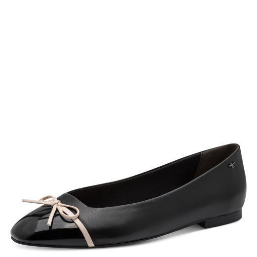 Ballerina Nera con punta in vernice TAMARIS
