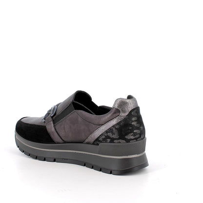 Slip on Nero in pelle IGI&CO