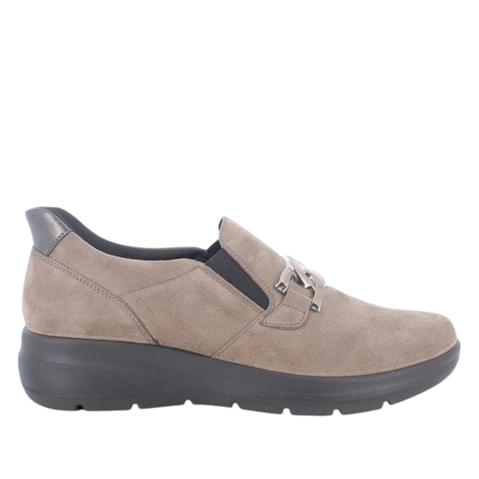 Slip-on taupe in pelle scamosciata ENVAL SOFT