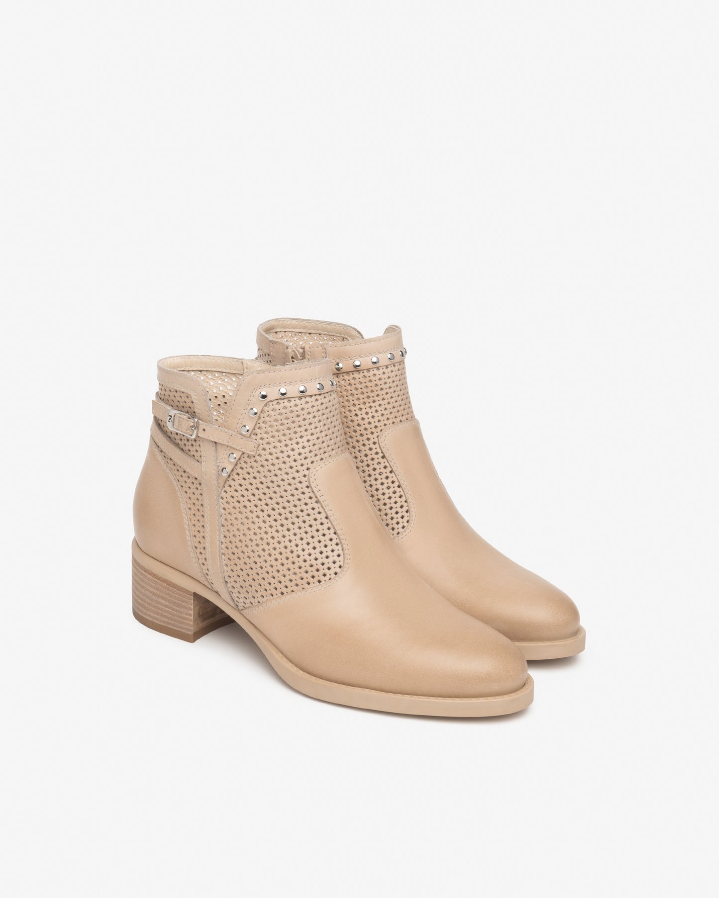 Stivaletto Beige in pelle traforata NeroGiardini
