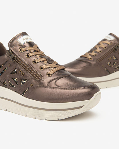 Sneakers Bronzo in pelle con zip NeroGiardini