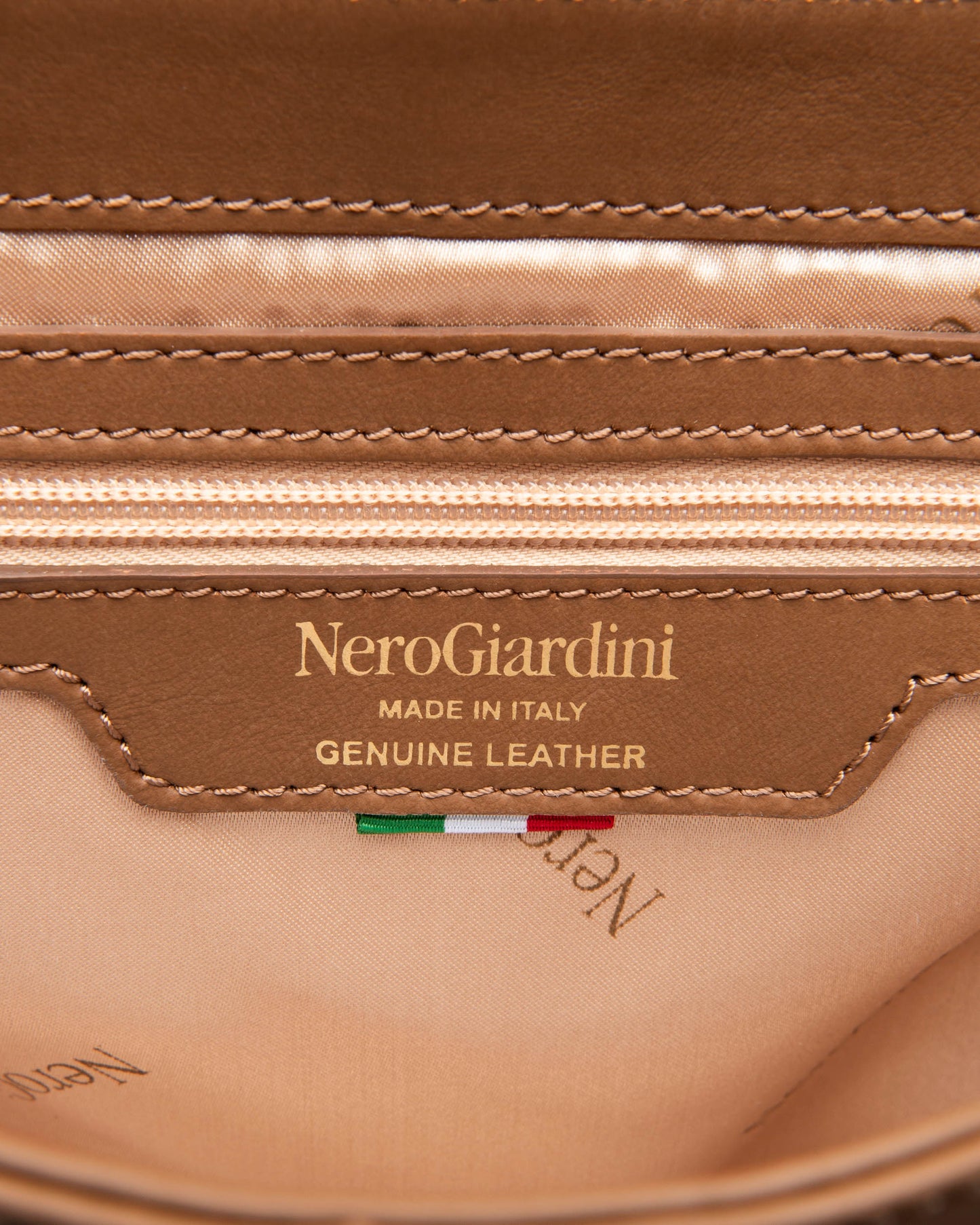 Borsa a Tracolla Marrone in Pelle NeroGiardini