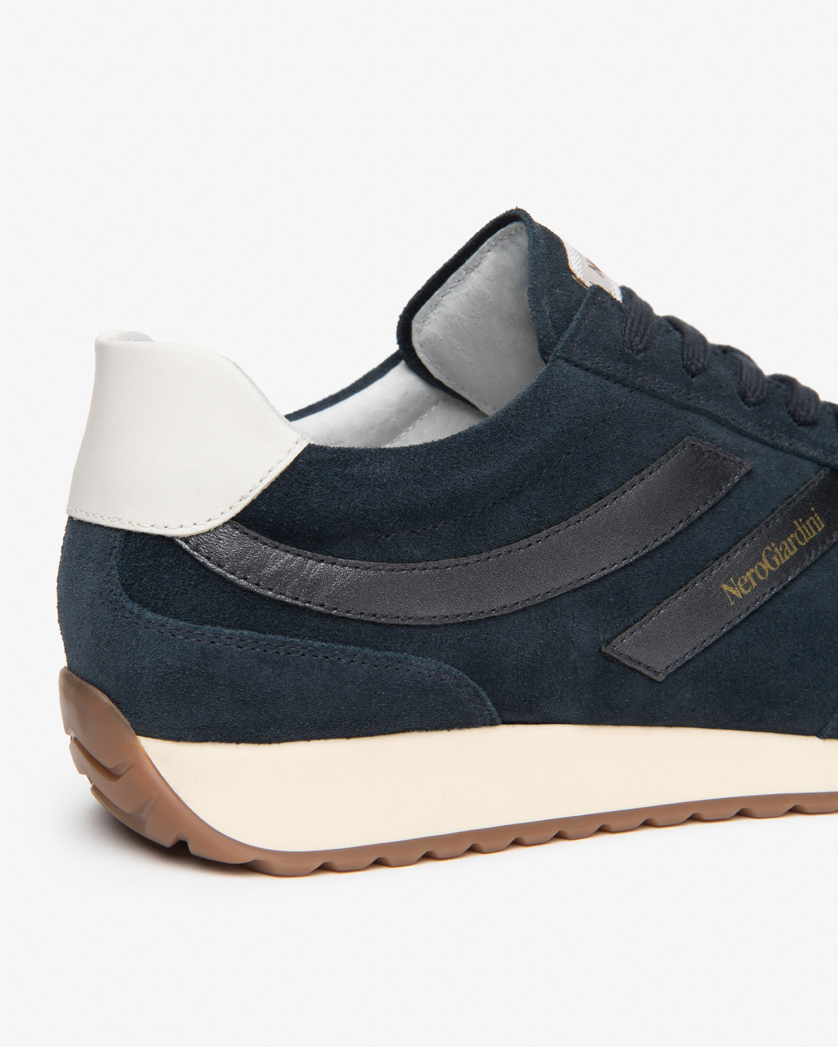 Sneaker blu in pelle scamosciata NEROGIARDINI