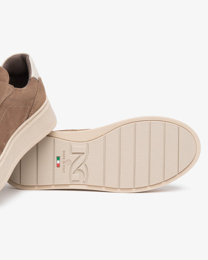 Sneaker in camoscio Cuoio NeroGiardini