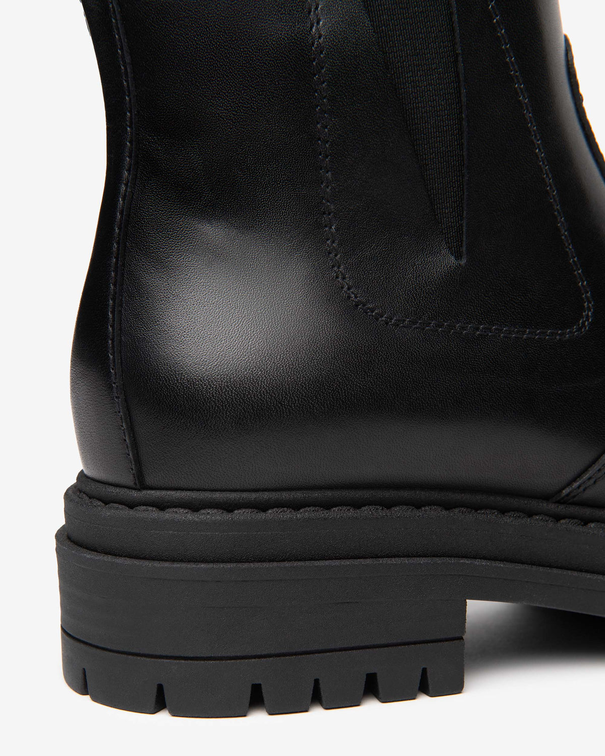 Stivaletto Nero in pelle NeroGiardini