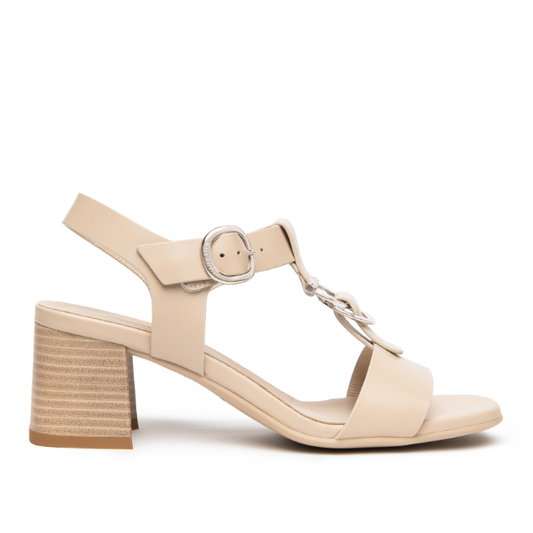 Sandalo Beige con tacco NeroGiardini