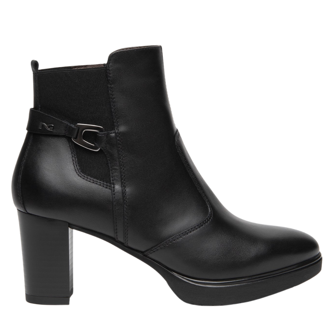 Stivaletto Nero in pelle NeroGiardini