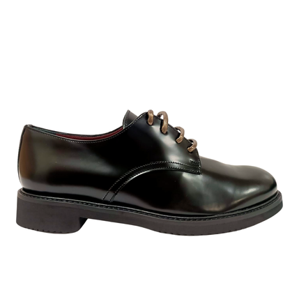 Scarpa allacciata Nera LeGazzelle
