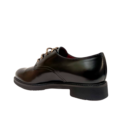 Scarpa allacciata Nera LeGazzelle