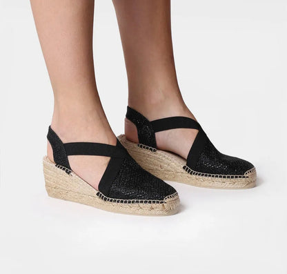 Espadrillas nero lucido con zeppa TONI PONS
