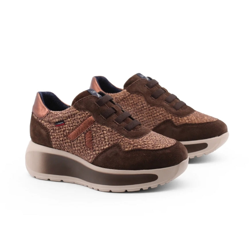 Sneakers marrone con lacci elastici CALLAGHAN