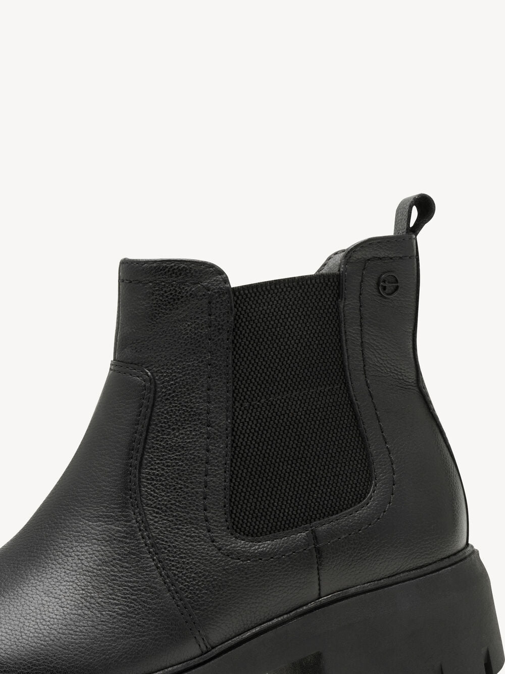 Stivaletto Nero in pelle TAMARIS