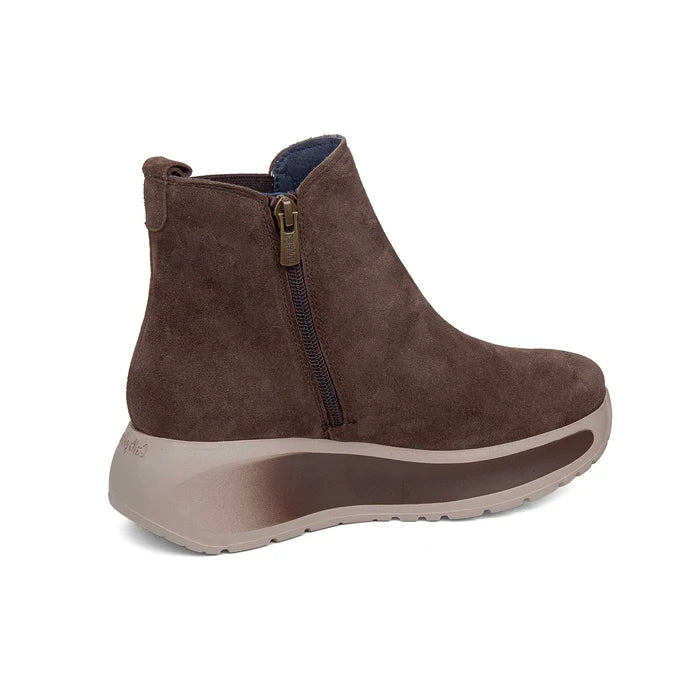 Stivaletto in camoscio marrone CALLAGHAN