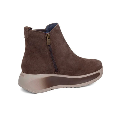 Stivaletto in camoscio marrone CALLAGHAN