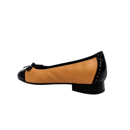 Ballerina bicolore in pelle ARTE VENETA